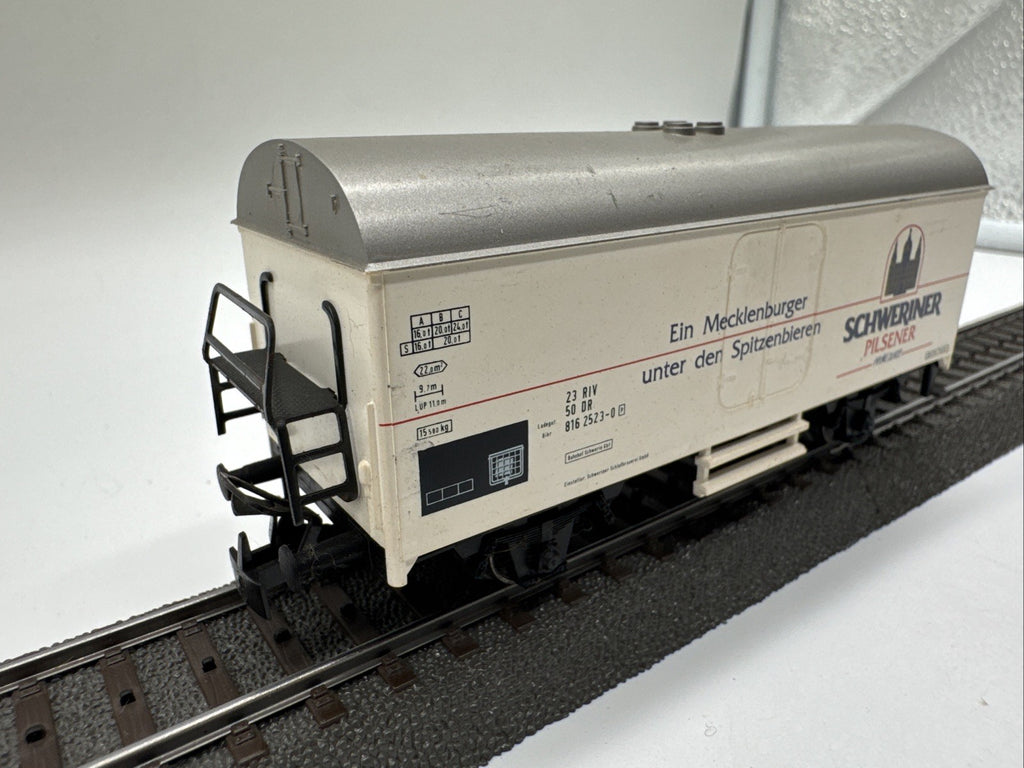 Märklin H0 4418 Kühlwagen Schweriner Pilsener #575