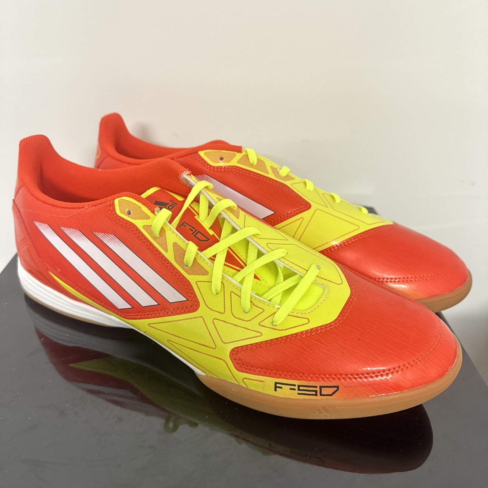 Adidas F10 F50 Indoor Fußballschuh EUR 47 1/3 UK 12 V23913