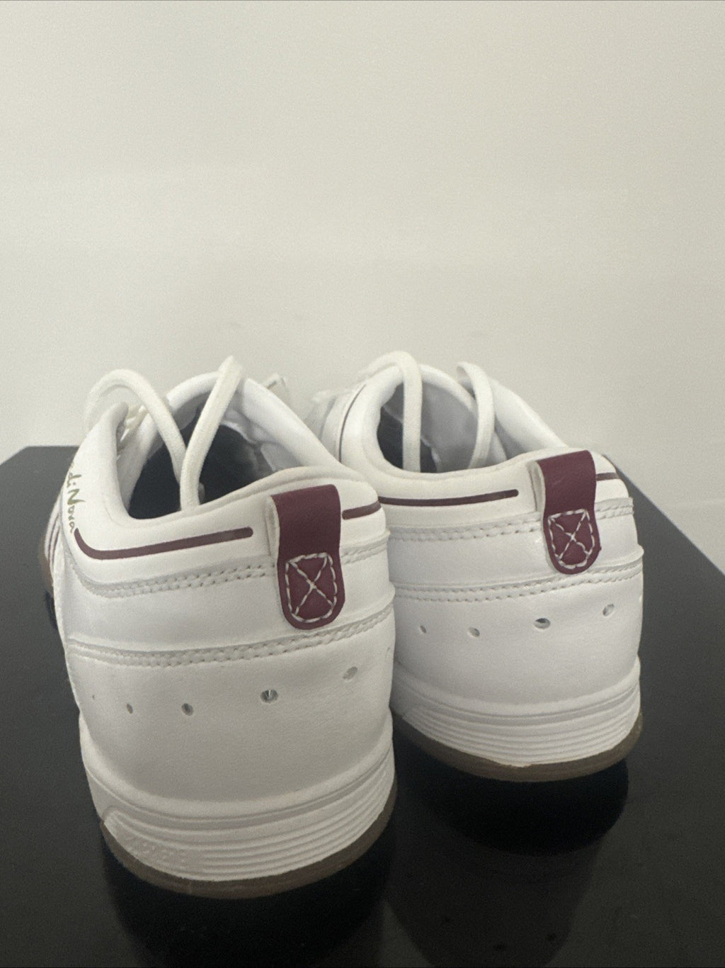 Adidas Sportschuhe adiNOVA EUR 33 UK 1 Sneaker Hallenschuhe Fußball Leder