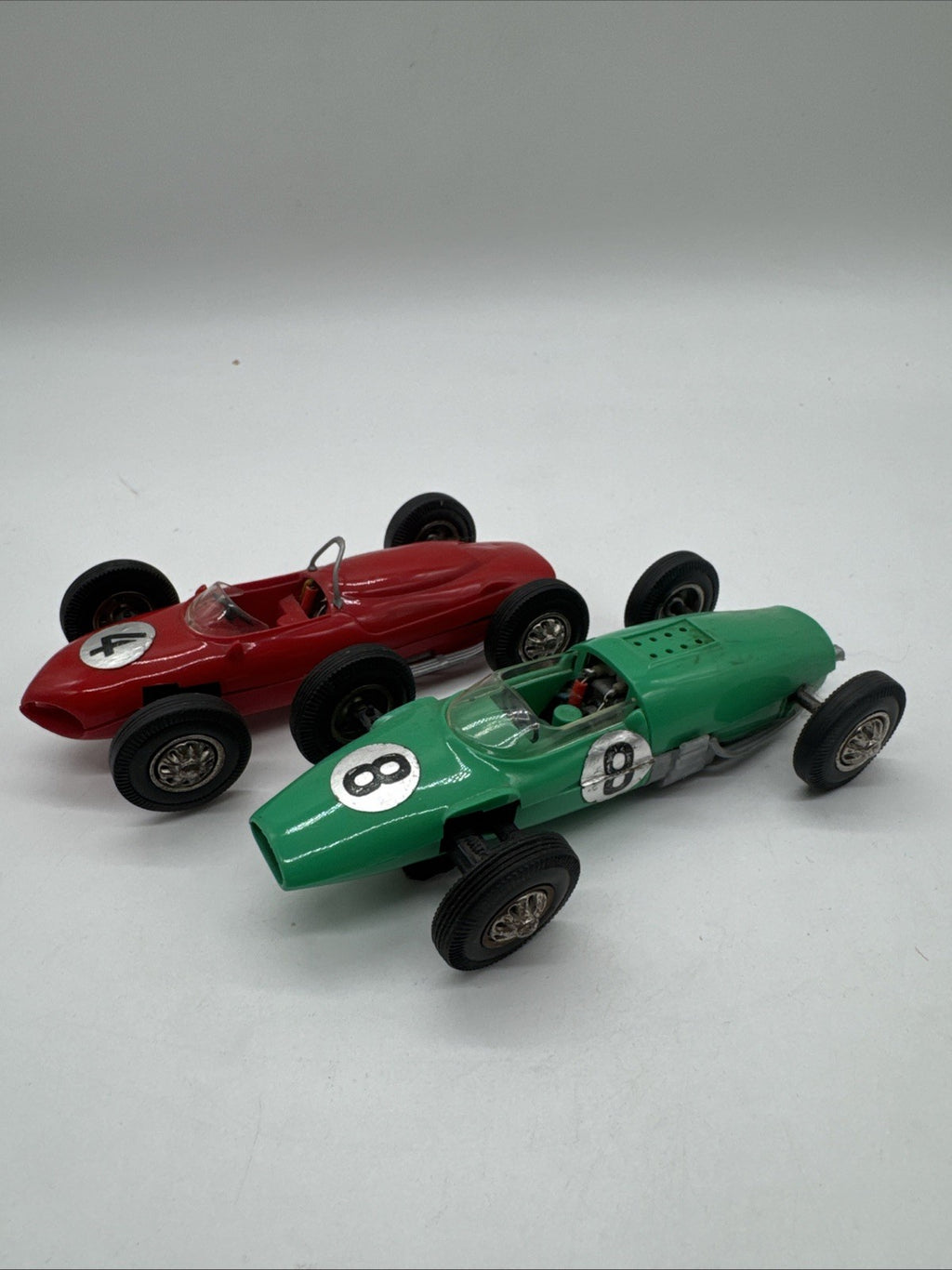 Carrera Universal  Ferrari tipo rot & Grün