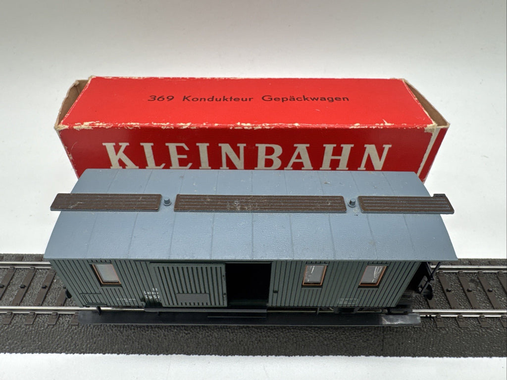 Klein Modellbahn H0 369 Kondukteur Gepäckwagen BBÖ