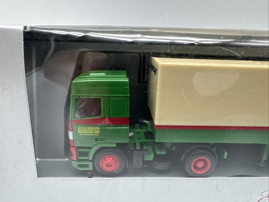 AWM Angermayer DAF 95 SC Pritschensattelzug 6233.01