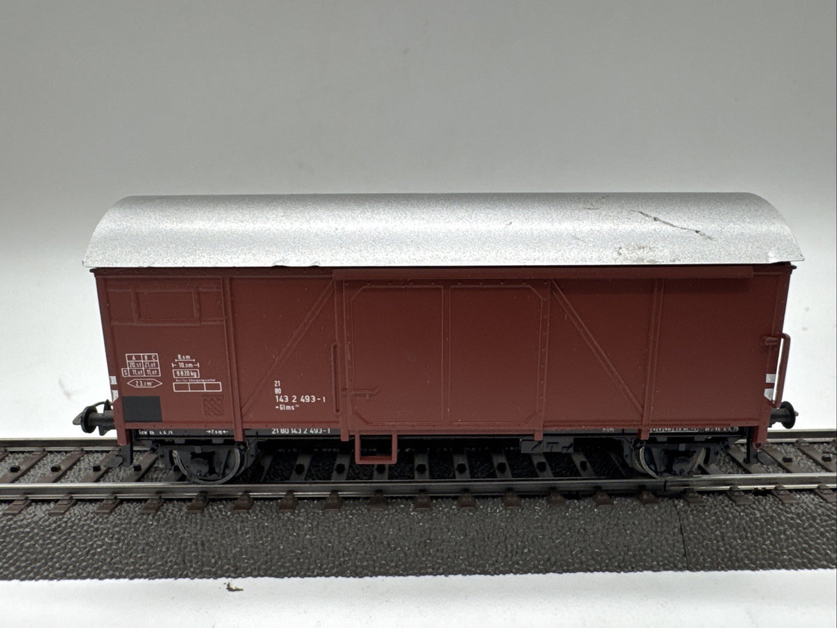 Spur H0 Geschlossener Güterwagen 143 2 493-1 ohne VP #585
