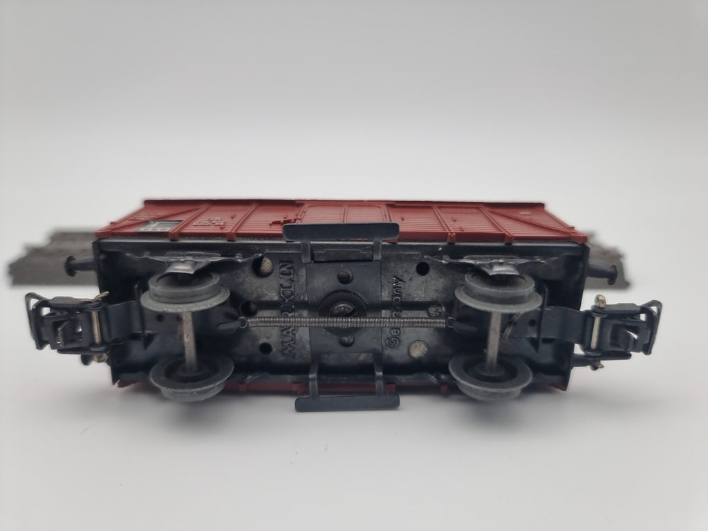 Märklin gedeckter Güterwagen - DB - 248  847 GmbH 39 - braun - H0 1:87