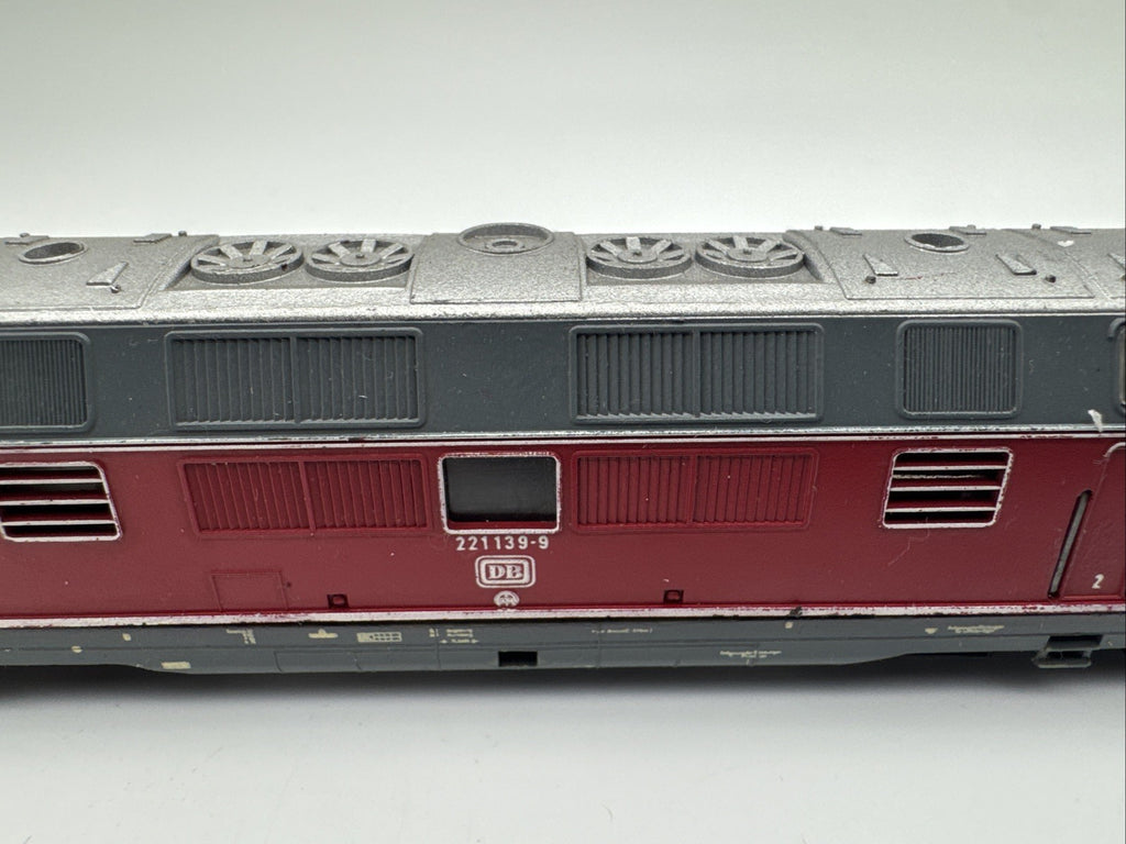 Spur TT, Diesellok der DB 221 139-9 In OVP