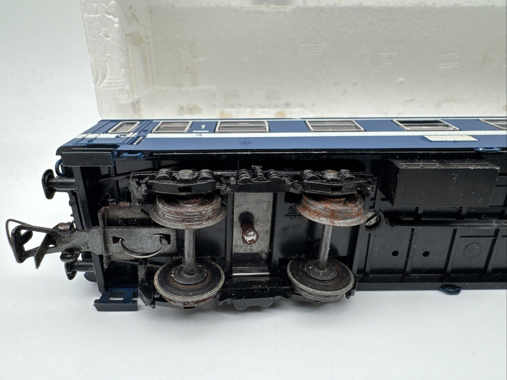 Piko / Schicht Personenwagen Schnellzugwagen 1. Kl. DDR H0 426/92