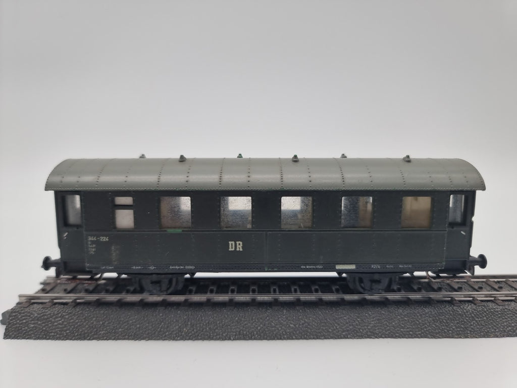 Piko Personenwagen 344-224 Bi 54 PI - DR - grün - weiße Schrift - H0 HO 1:87