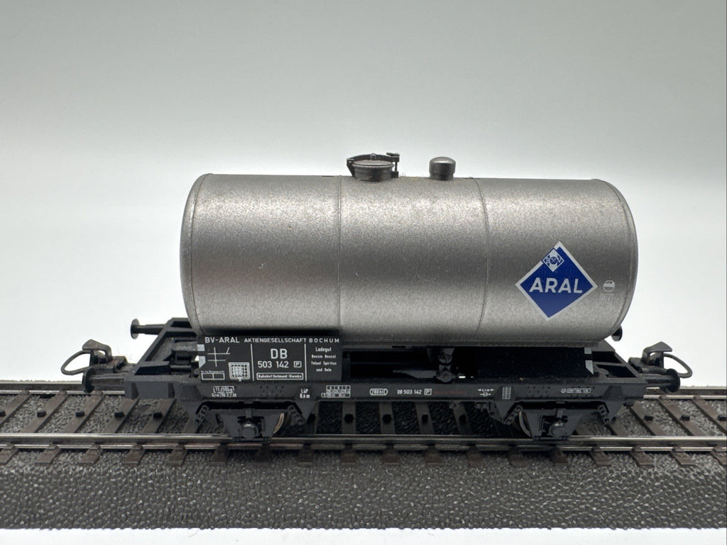D22 Märklin H0 Güterwagen DB Kesselwagen ARAL