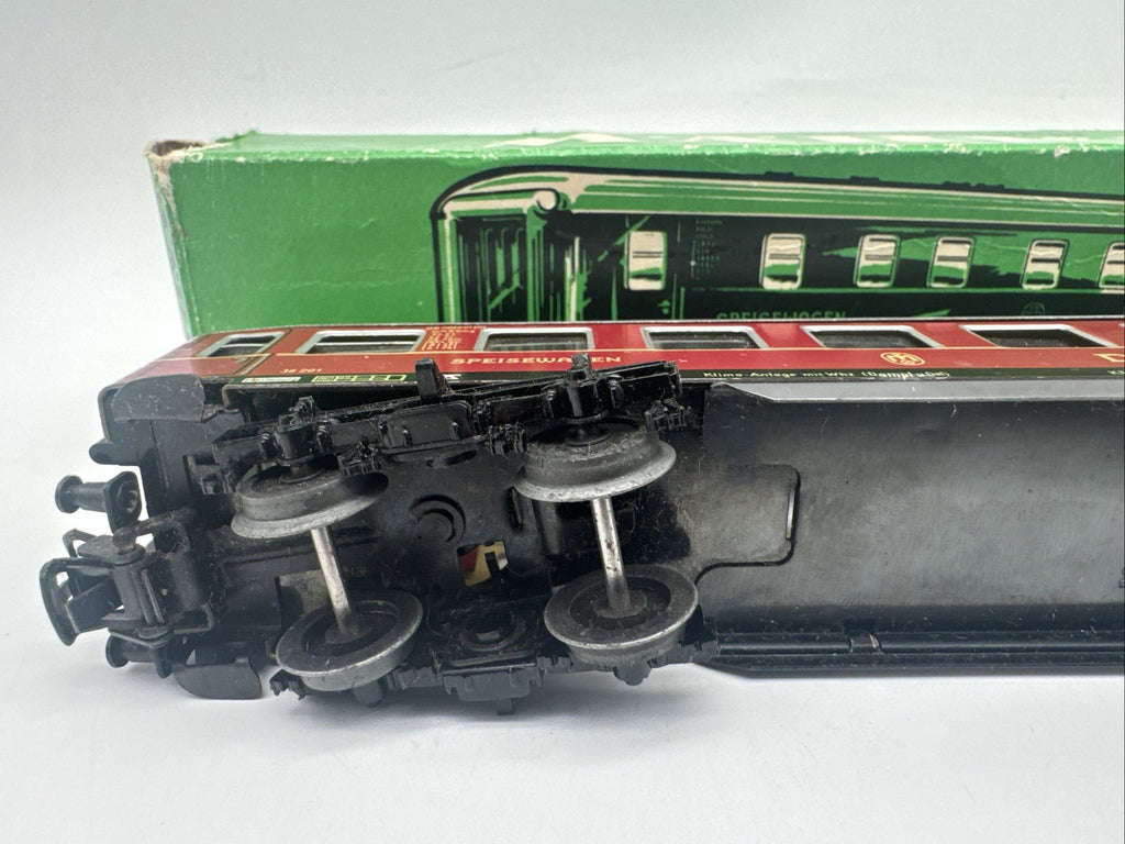 Märklin - H0 - 4024 - Speisewagen der DB rot - OVP