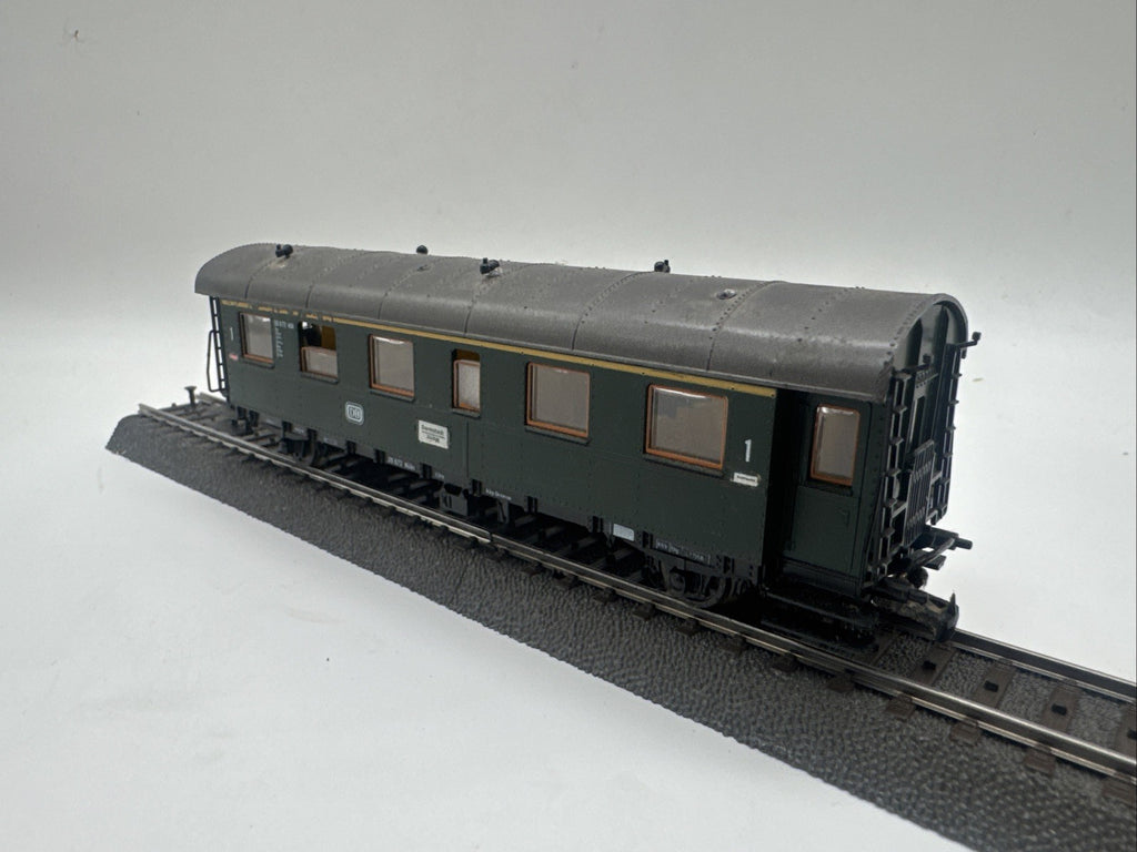 Roco H0 4203 Personenwagen Donnerbüchse 1. Klasse 28 672 Köl grün DB AC #762