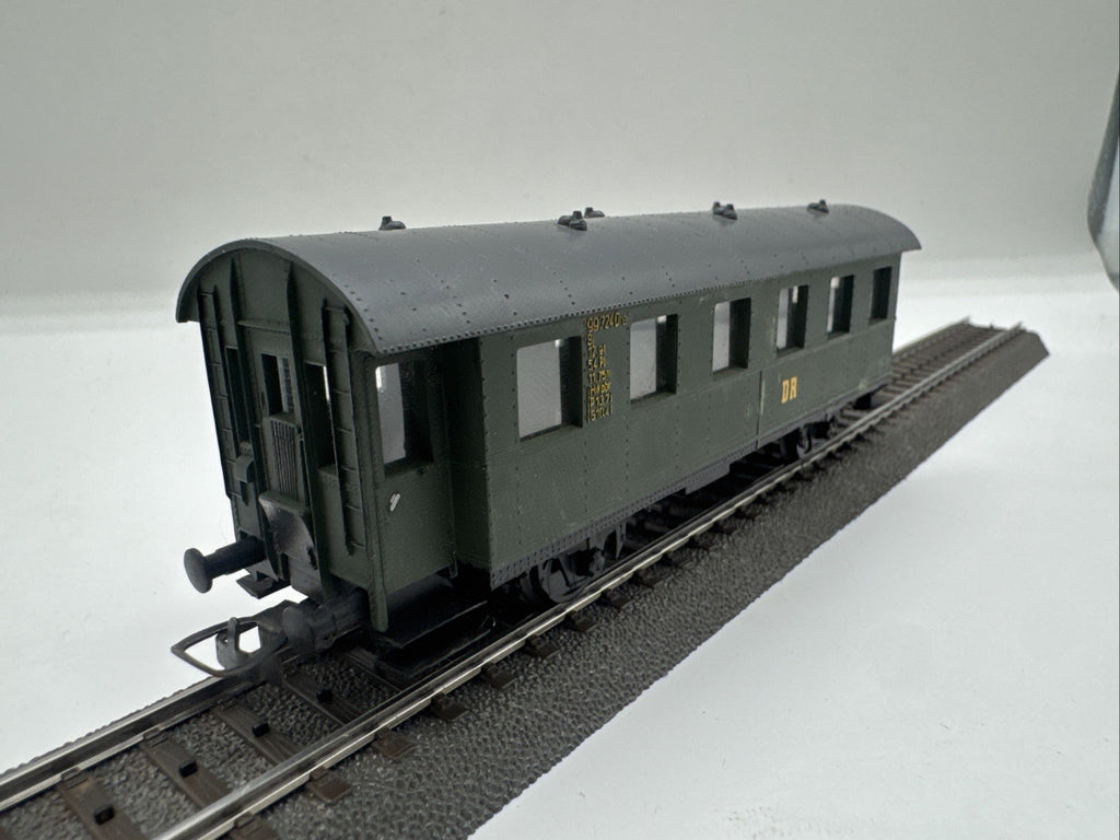 Piko/Prefo Spur H0 Personenwagen Bia 33a  Gelbe Aufschrift 99724 Dre #163