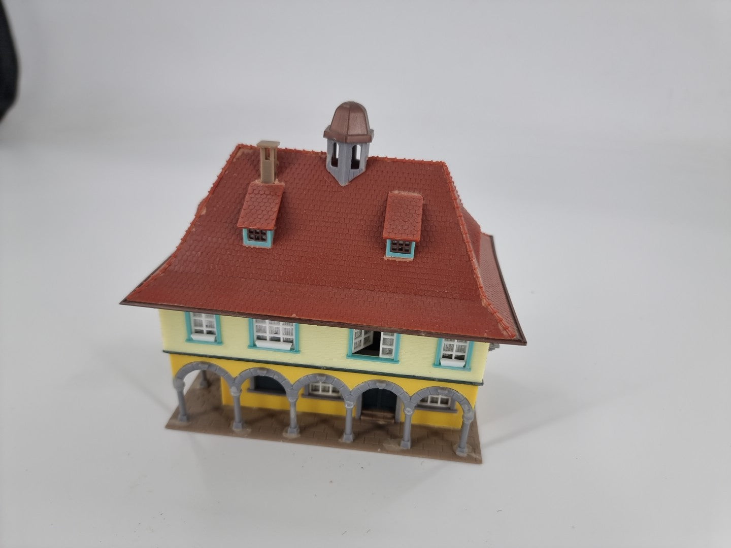 Faller 930 - Rathaus - H0 Eisenbahn Modell