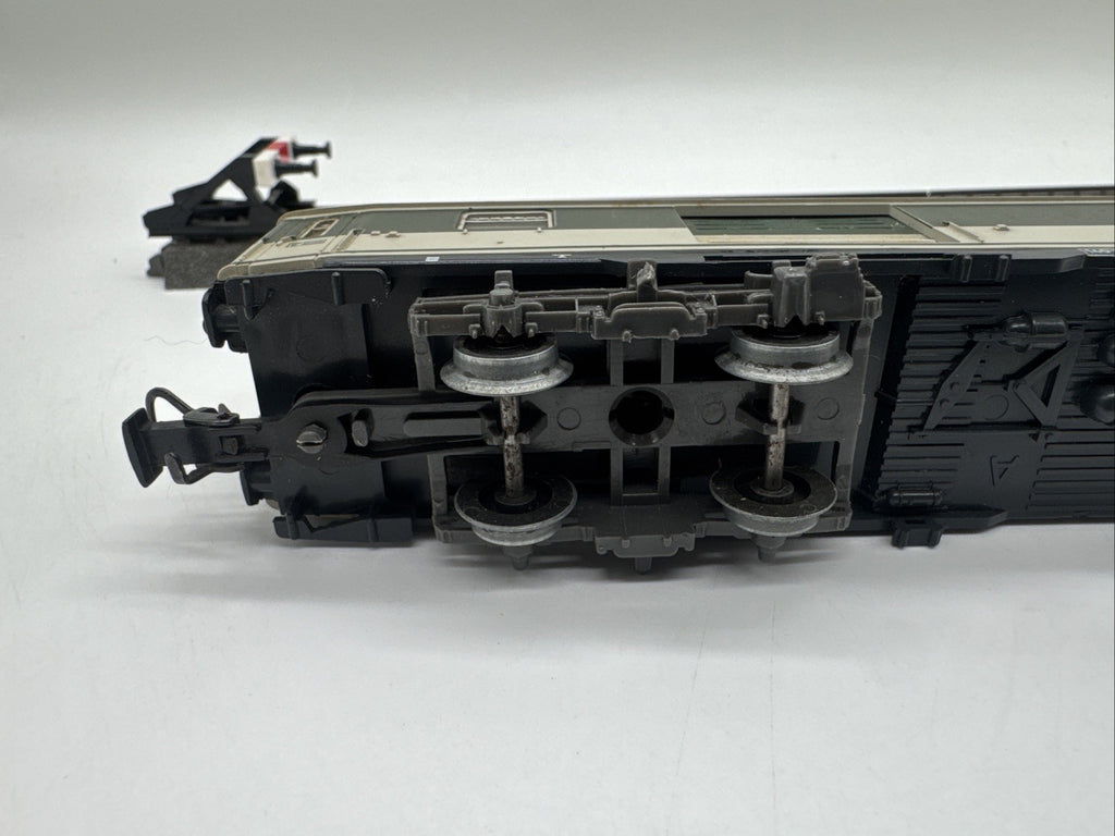Märklin H0 Gepäckwagen 51 80 92 40-118-2 der DB #555
