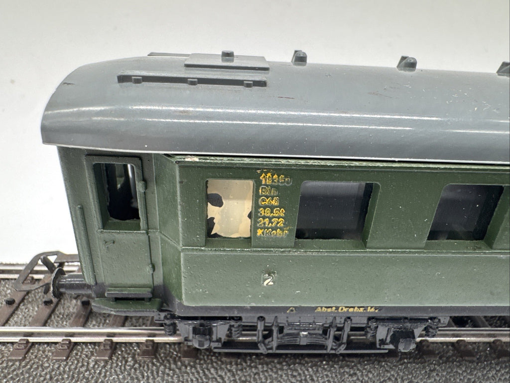 Piko Spur H0 18350 Personenwagen der DR Grün #68