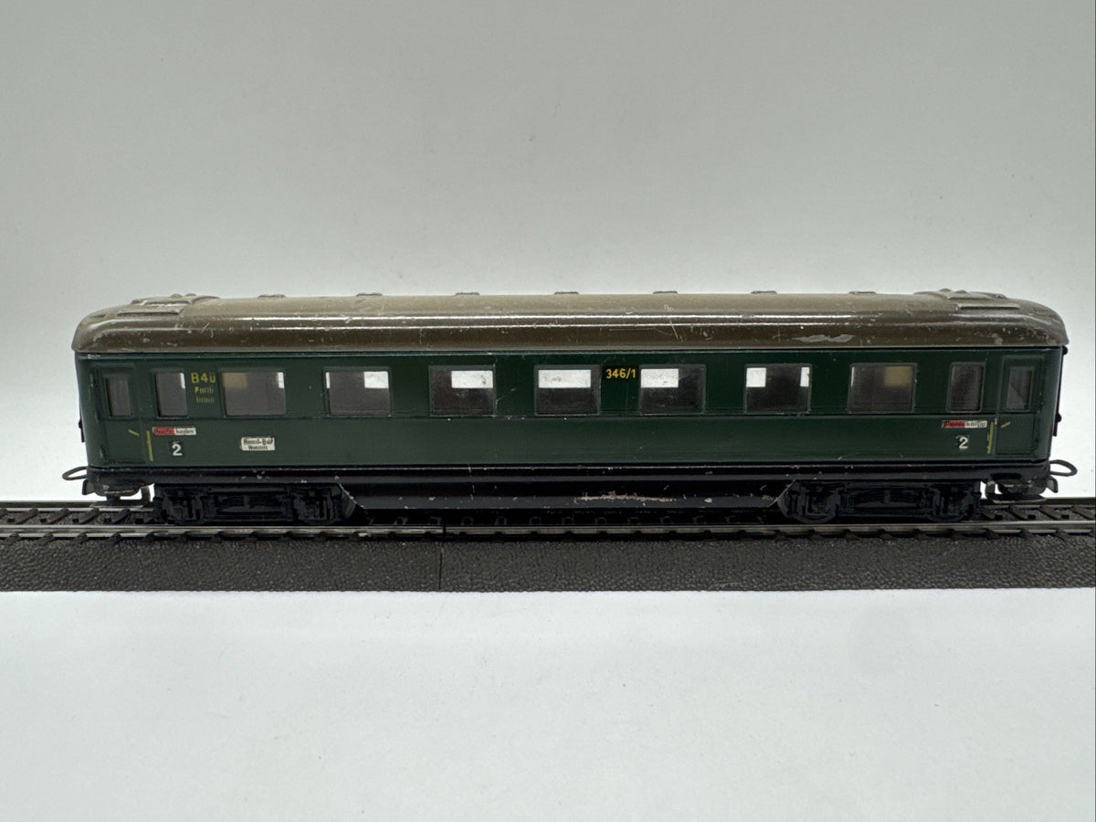 Märklin H0 346/1 B4ü Schürzenwagen 2. Klasse – Blech – Gussdrehgestelle – #683