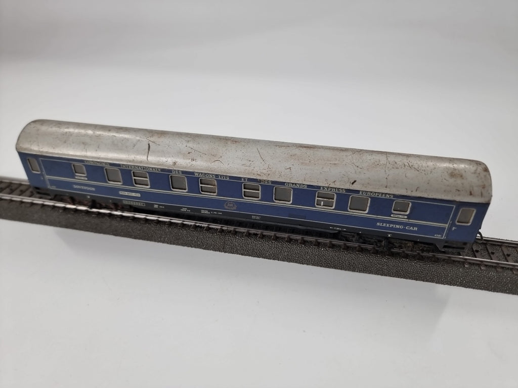 Märklin H0 4029 intern. Schlafwagen / Roma-Basel-Köln 