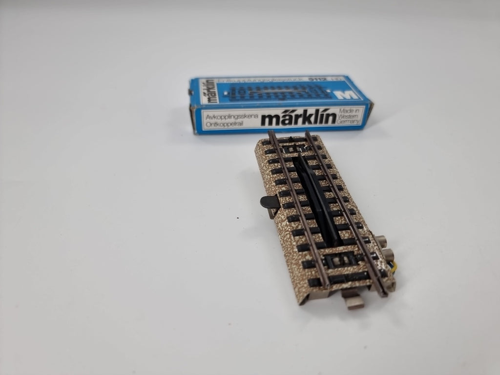 MÄRKLIN H0 5112 elektr. Entkupplungsgleis in OVP