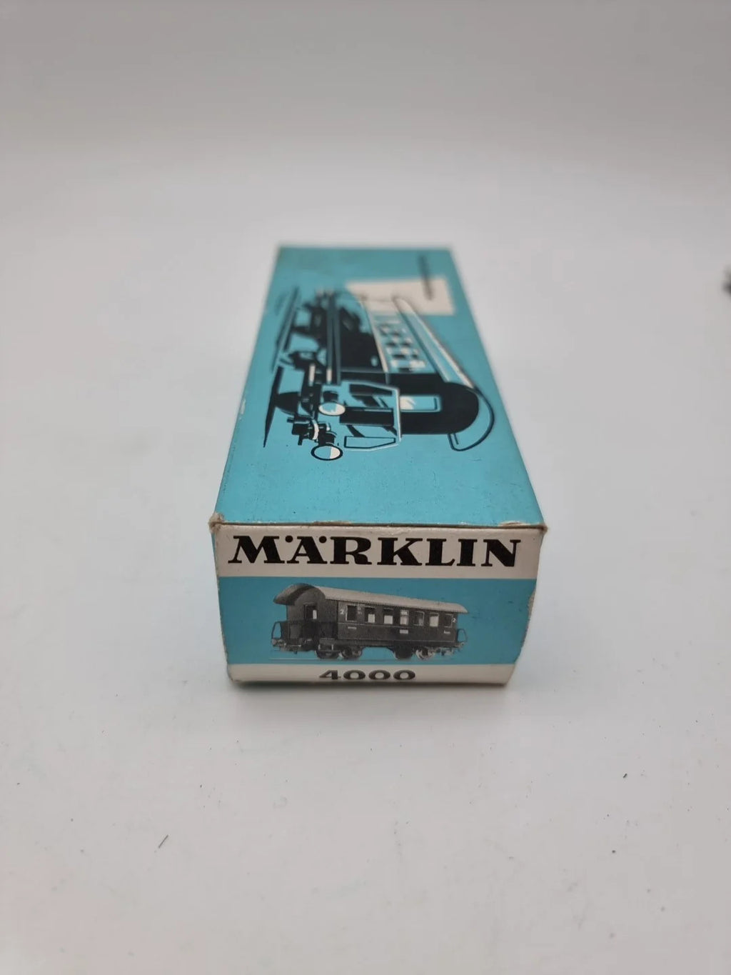 Märklin H0 4000 Donnerbüchse Personenwagen 2. Klasse in OVP