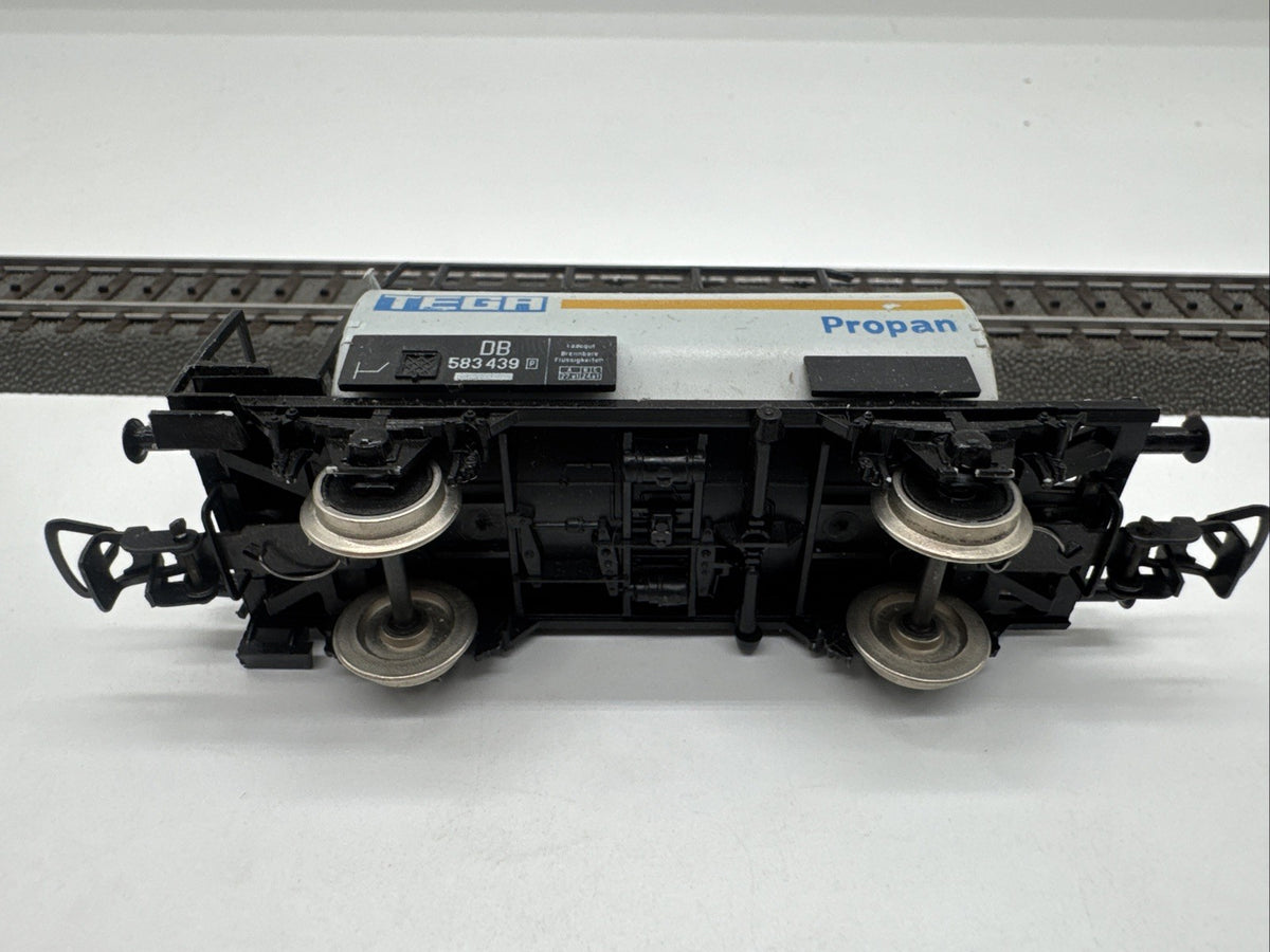 Piko H0 DC ++ Kesselwagen Tega Propan 583 439 der DB ++ #150