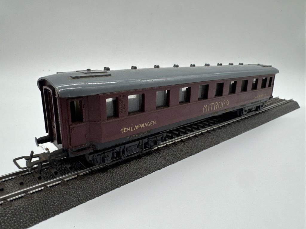 Piko H0 Schlafwagen MITROPA Personenwagen DR dunkelrot 1:87 # 63