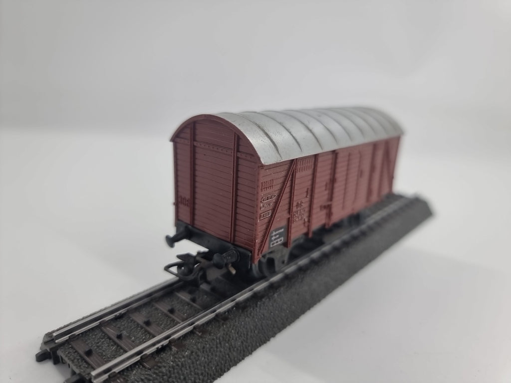 Märklin gedeckter Güterwagen - DB - 248  847 GmbH 39 - braun - H0 1:87
