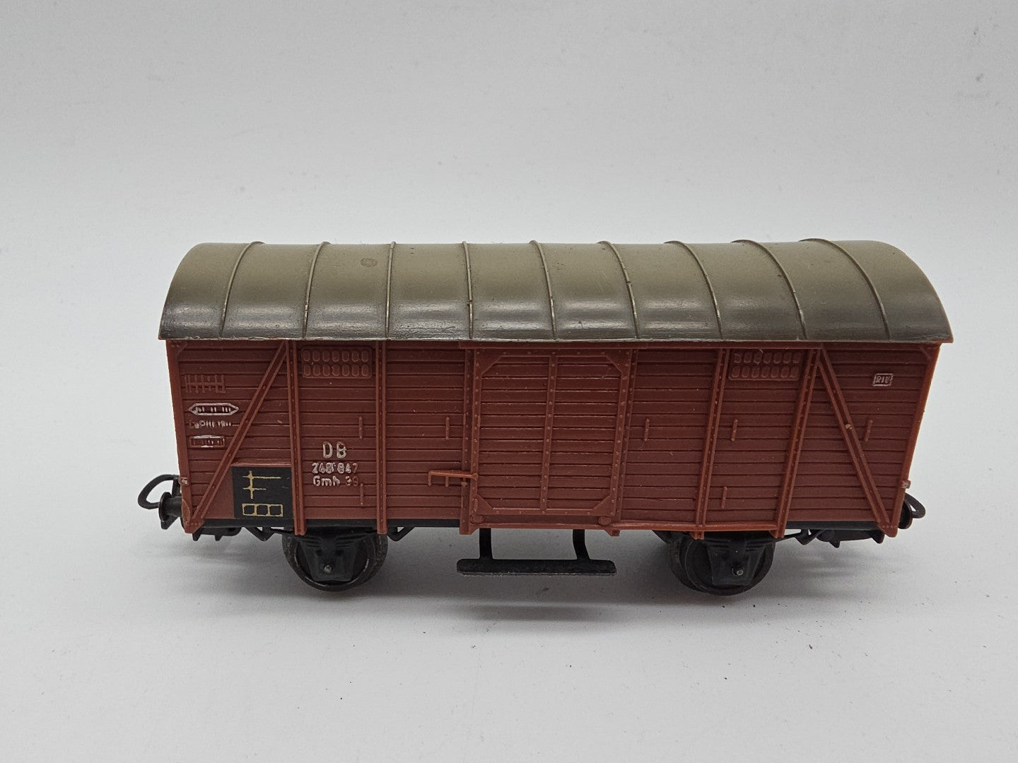 Märklin H0 4505 geschlossener gedeckter Güterwagen braun 248 847 DB 1:87