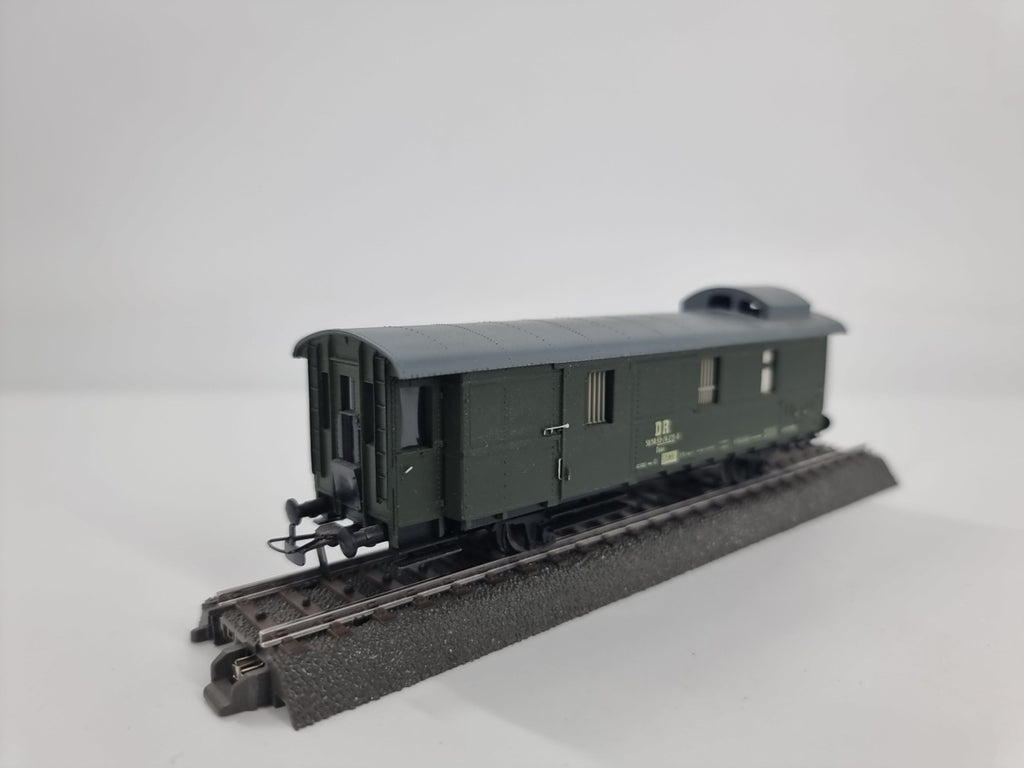 Piko H0 Gepäckwagen 505093-26215-0 - DR 