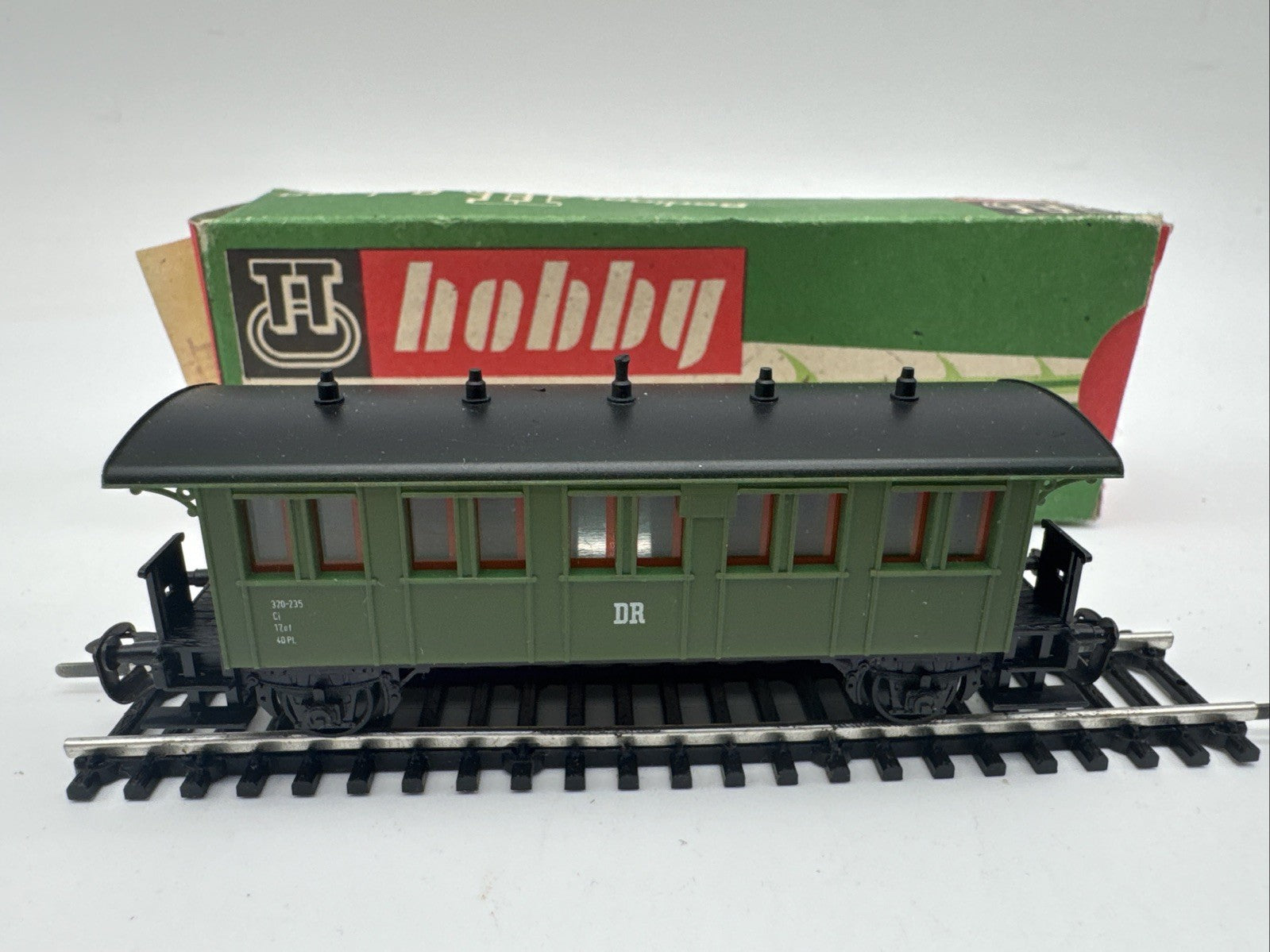 BTTB 3115 Personenwagen 320 235 DR Spur TT