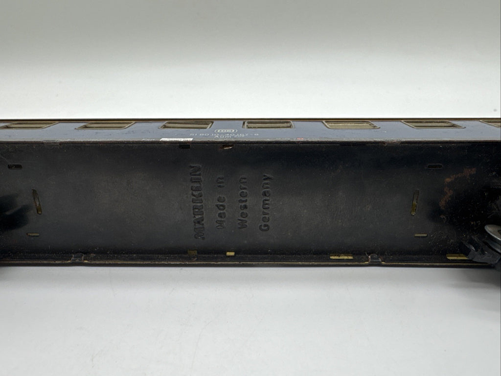 Märklin Personenwagen Beleuchtet 51 80 10-40 167-8 1Klasse Aüm 202 #547