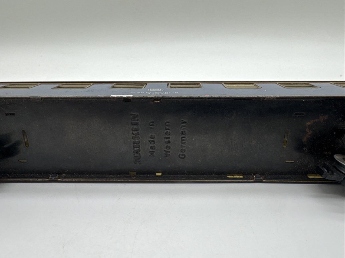Märklin Personenwagen Beleuchtet 51 80 10-40 167-8 1Klasse Aüm 202 #547