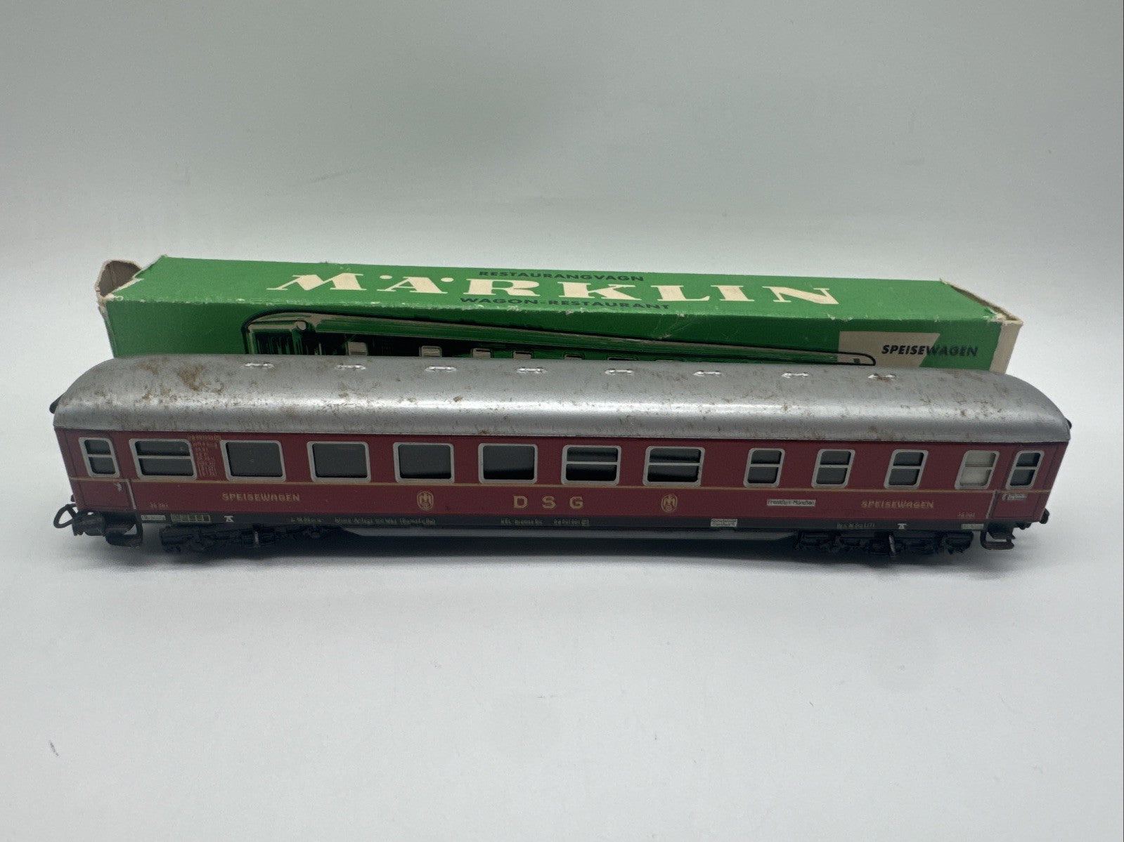 Märklin - H0 - 4024 - Speisewagen der DB rot - OVP