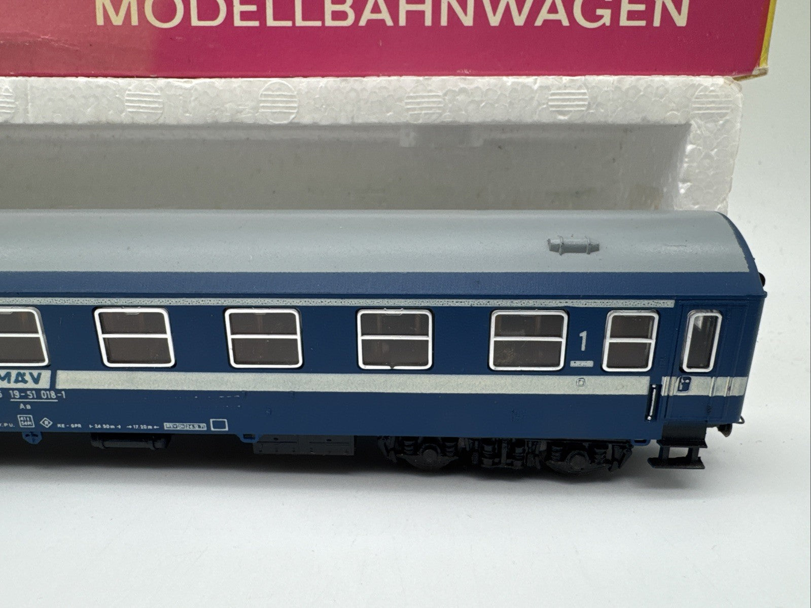 Piko / Schicht Personenwagen Schnellzugwagen 1. Kl. DDR H0 426/92