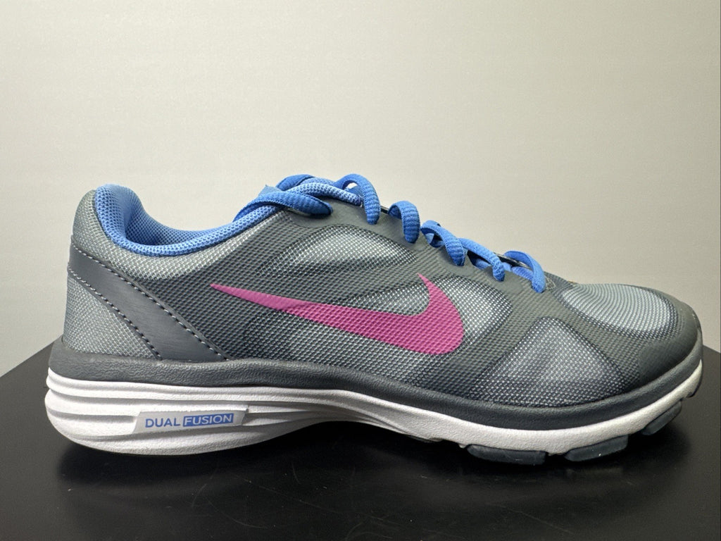 Nike Dual Fusion Gr. 36,5 Sneaker Damen Laufschuhe 