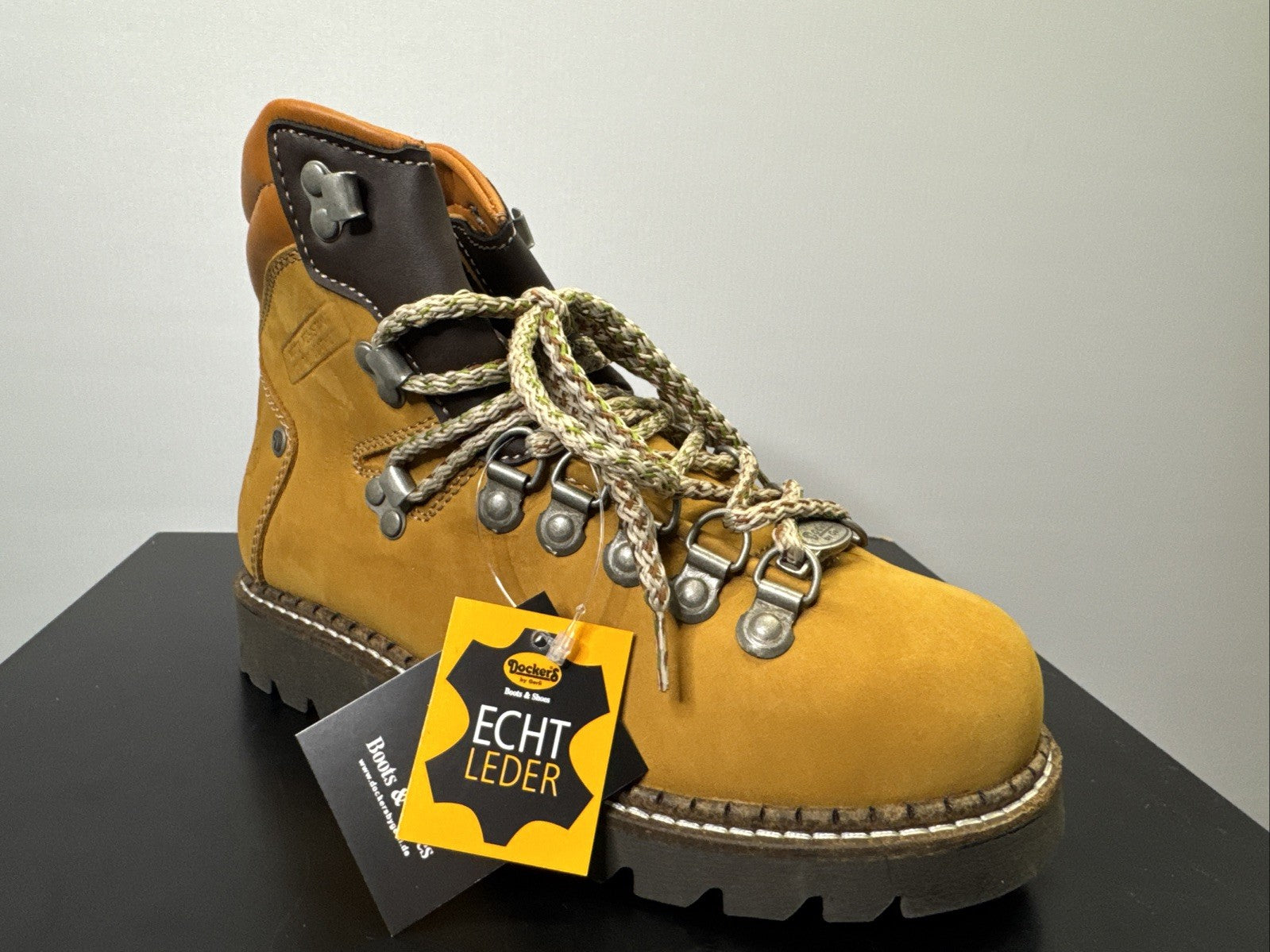 DOCKERS Herrenschuhe Gr. 39 Stiefel Wanderstiefel Wanderschuhe