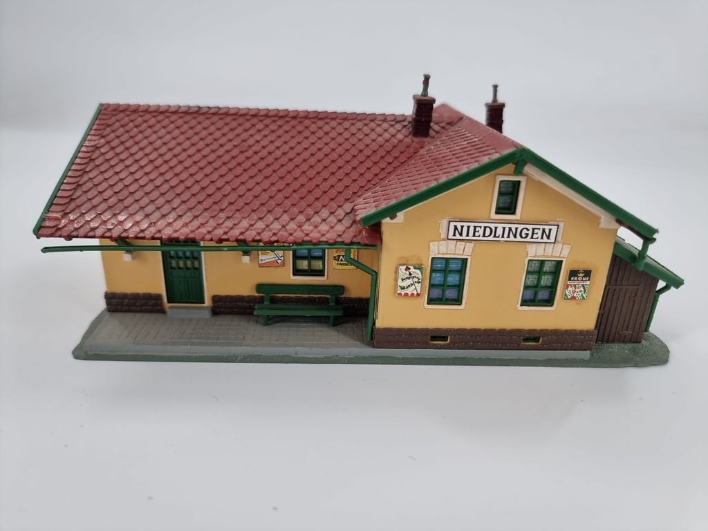 Quick Bahnhof Niedlingen