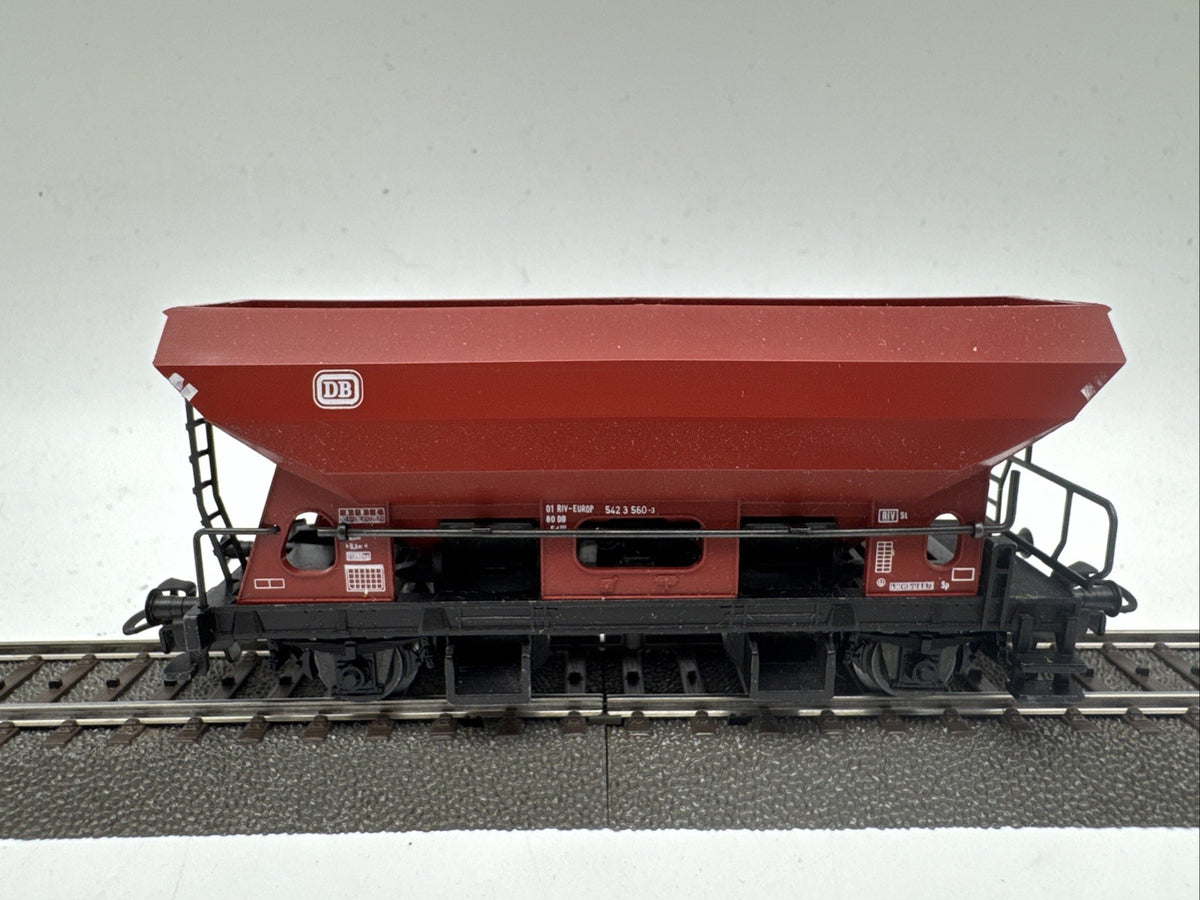 Märklin H0 4631 Drehschieber-Seitenentladewagen 542 3 560-3 DB #284