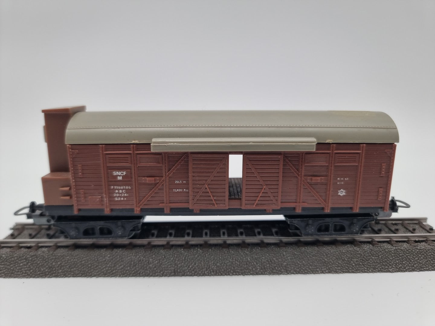 H0 Lima 303105L ged. Güterwagen SNCF F 1160106