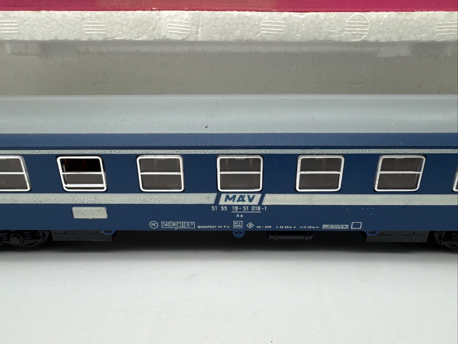 Piko / Schicht Personenwagen Schnellzugwagen 1. Kl. DDR H0 426/92