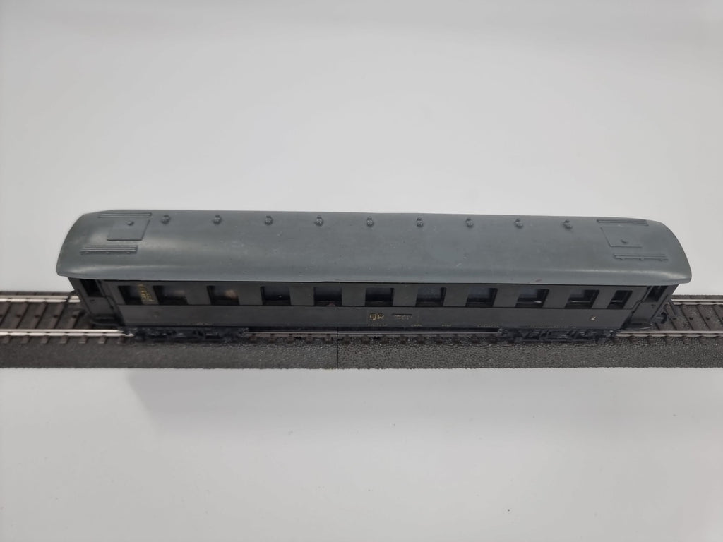 Piko Spur H0 18350 Personenwagen der DR Schwarz 