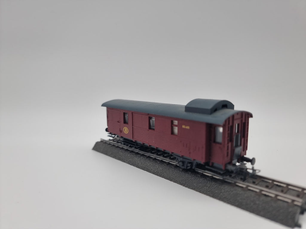 Piko H0 Gepäckwagen 