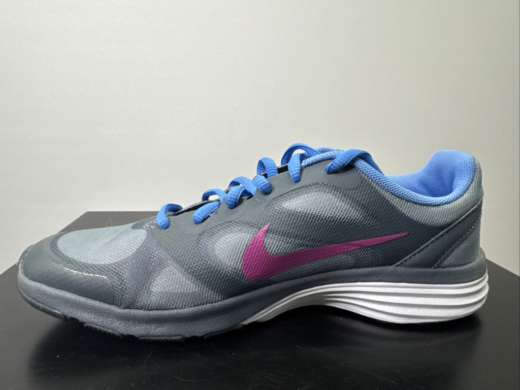 Nike Dual Fusion Gr. 36,5 Sneaker Damen Laufschuhe 