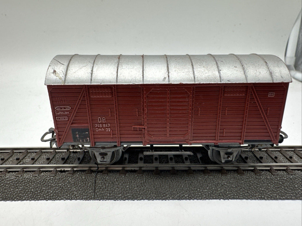 Märklin H0 gedeckter Güterwagen 248 847 DB #262