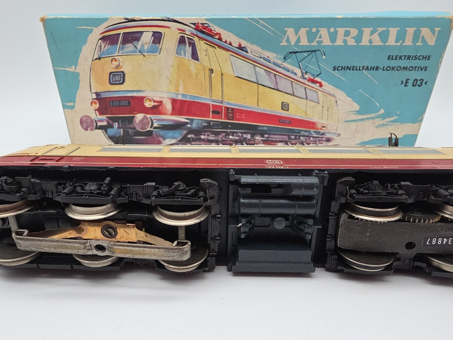 Märklin H0 3053 Elektrische Lokomotive BR E03 002 der DB (analog) in EVP