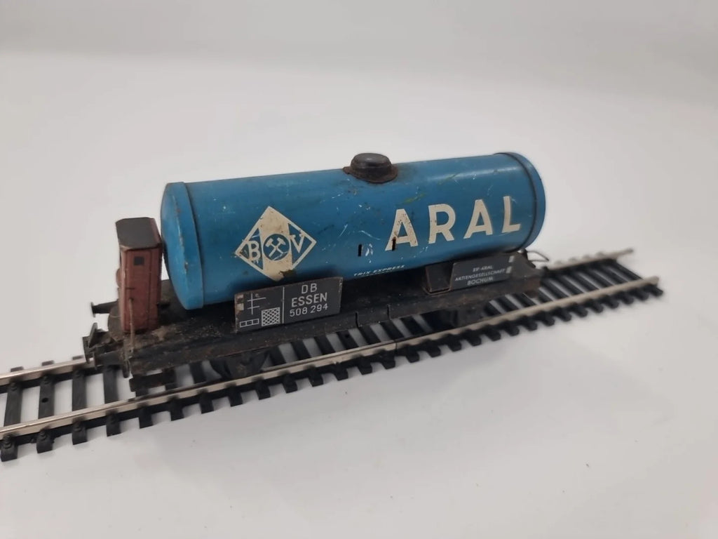 Trix Express H0 20/78 Güterwagen Kesselwagen "BV-Aral" 508 294 Essen DB