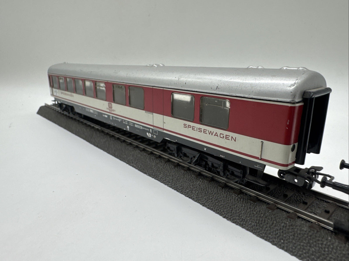 Märklin H0, Speisewagen 51 80 88- 80 233-6, Komplett aus Metall #548