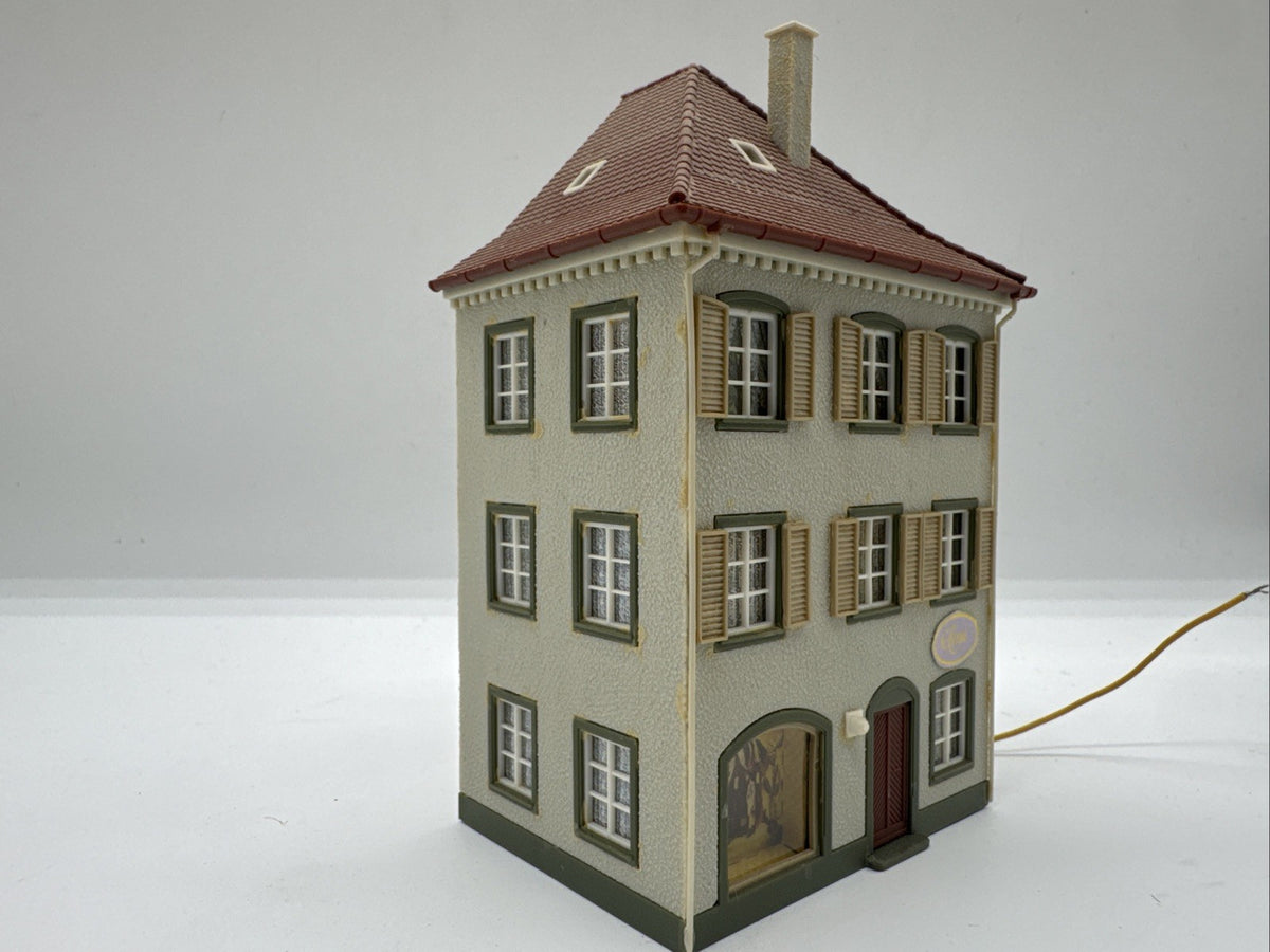 H0 Haus Gebaut Beleuchtet