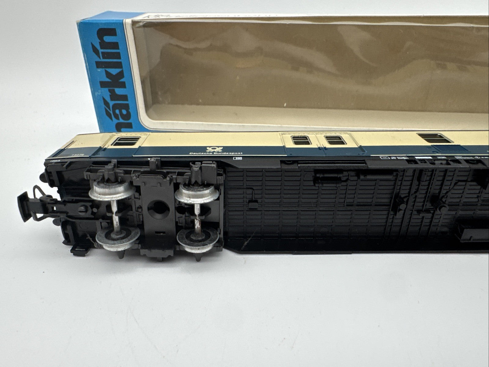 Märklin H0 AC 4157 Bahnpostwagen / Post mrz / DB / OVP blau Top Zustand