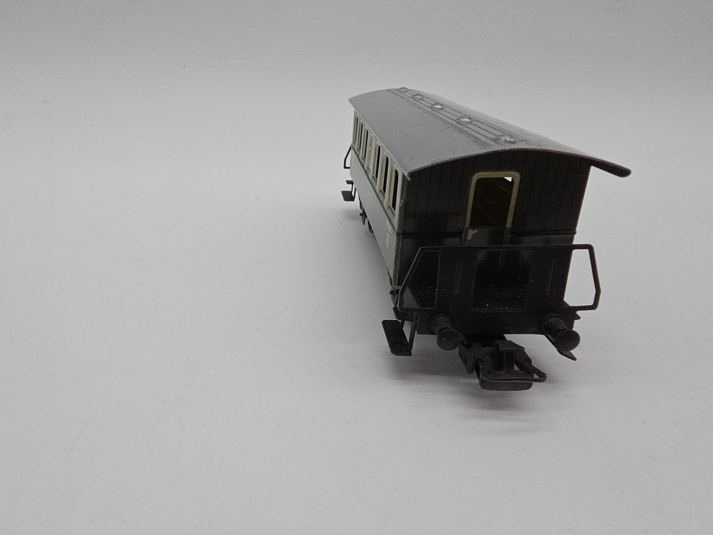 ref.379/80/81 - ho- 1/87 - MARKLIN 4040  - VOITURE VOYAGEURS 2 eme Classe