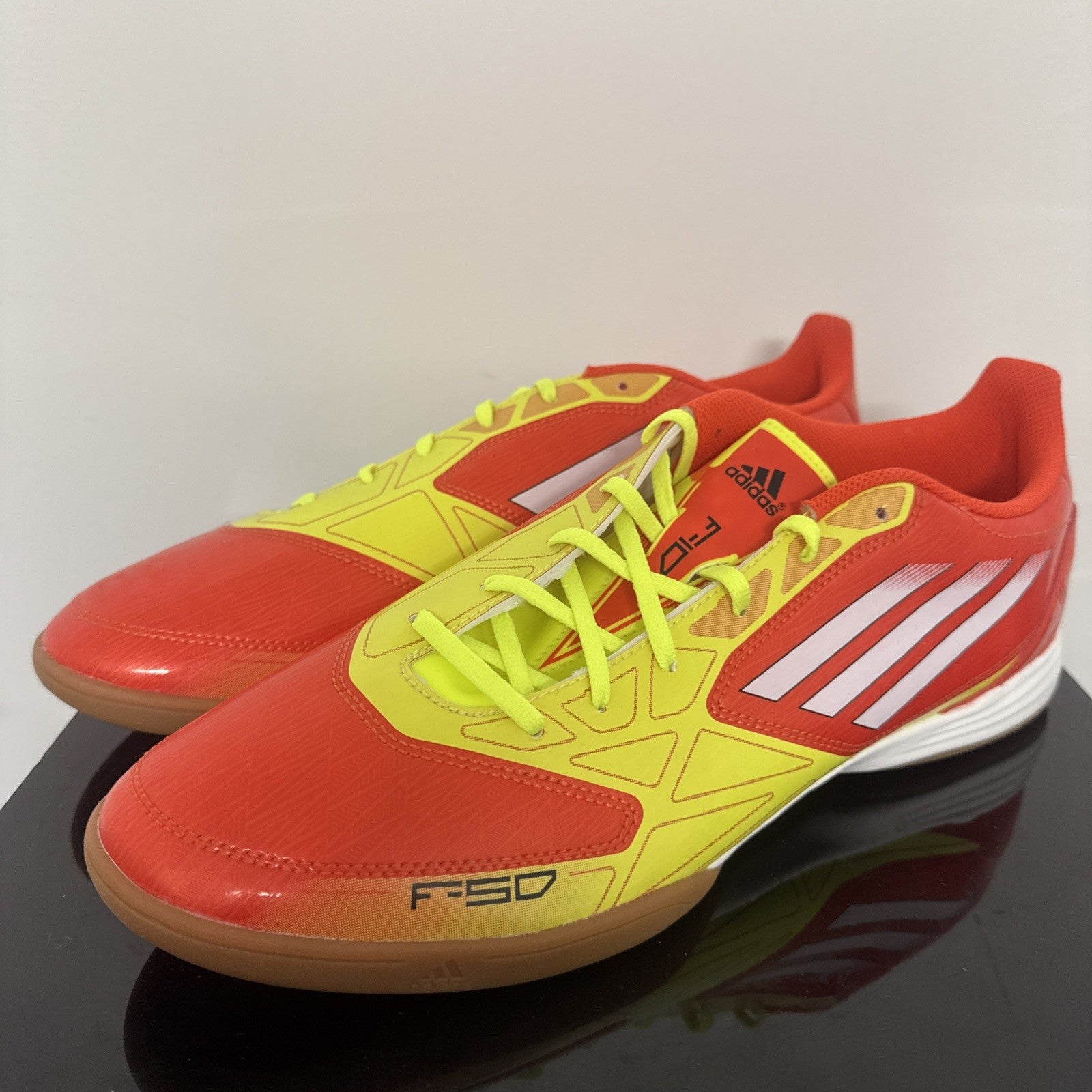 Adidas F10 F50 Indoor Fußballschuh EUR 48 UK 12.5 V23913