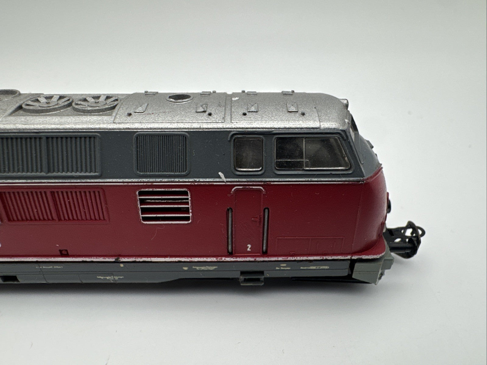 Spur TT, Diesellok der DB 221 139-9 In OVP